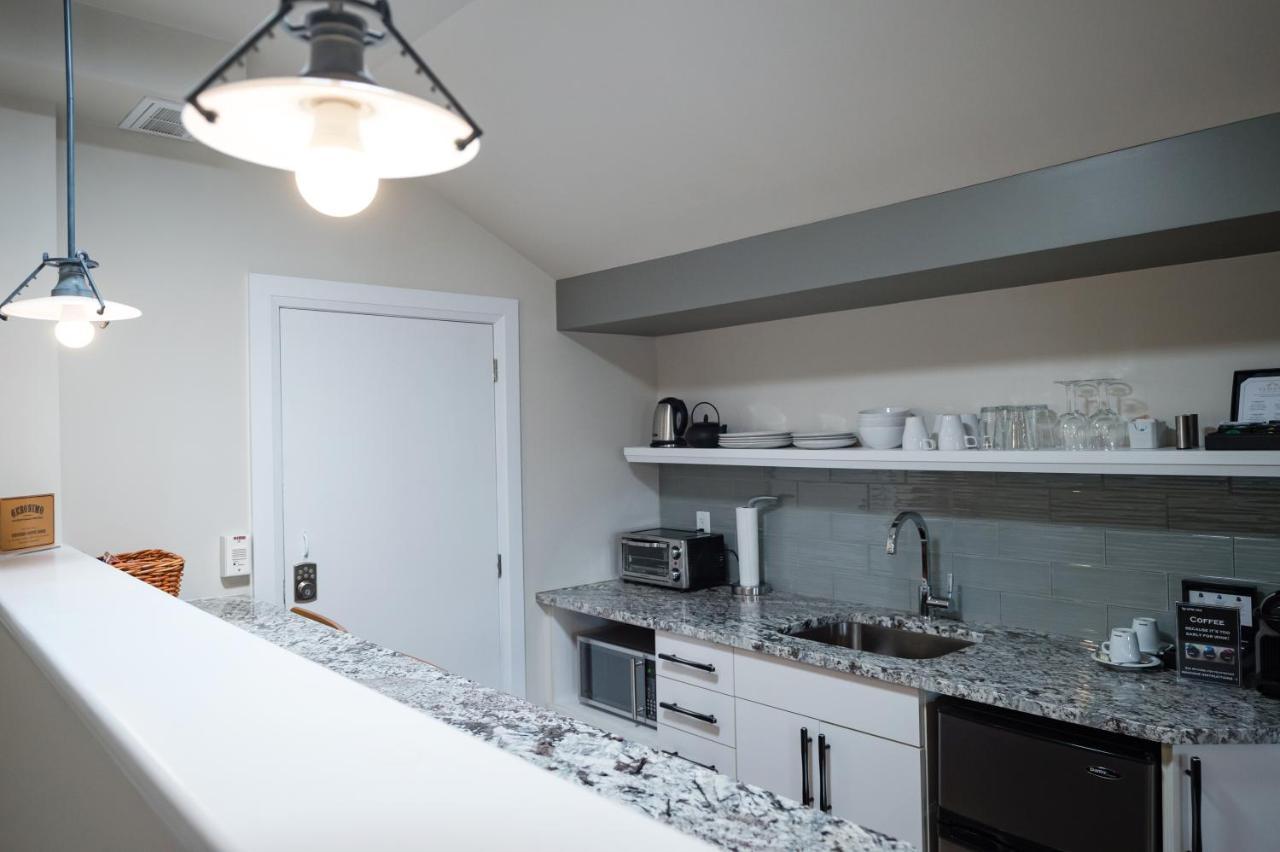 Kemptville Suites Exteriér fotografie