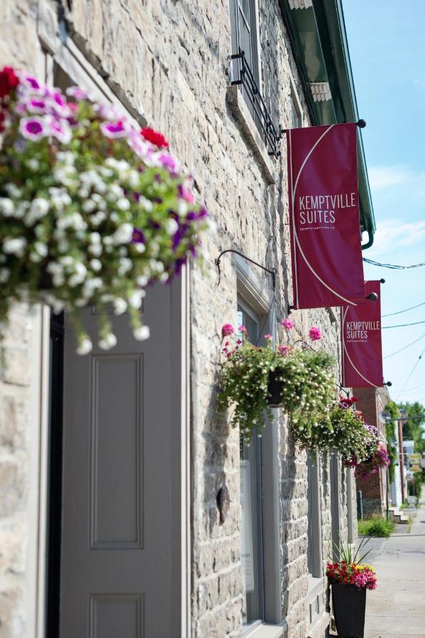 Kemptville Suites Exteriér fotografie