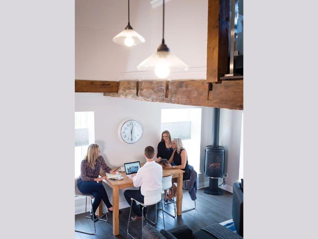 Kemptville Suites Exteriér fotografie