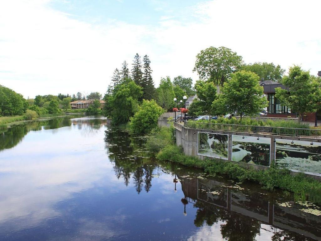 Kemptville Suites Exteriér fotografie