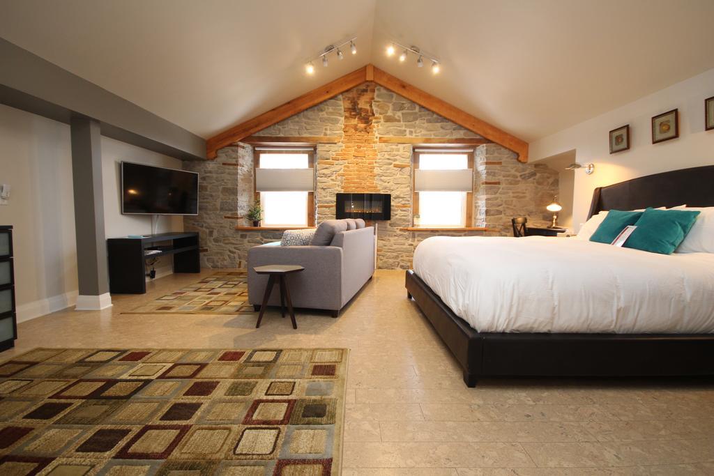 Kemptville Suites Exteriér fotografie