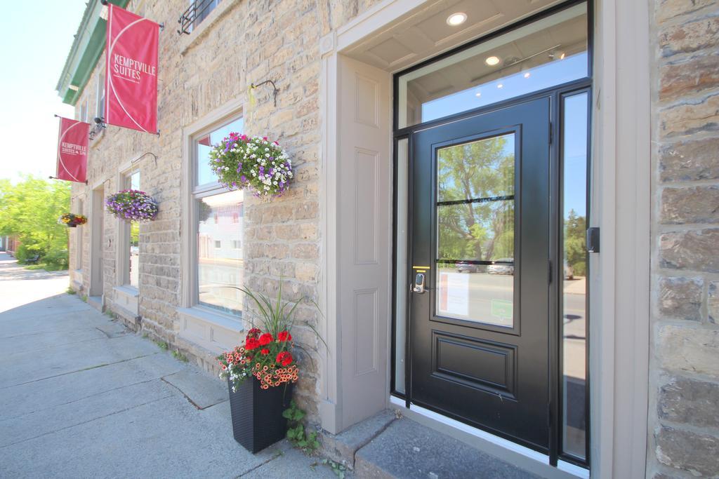 Kemptville Suites Exteriér fotografie