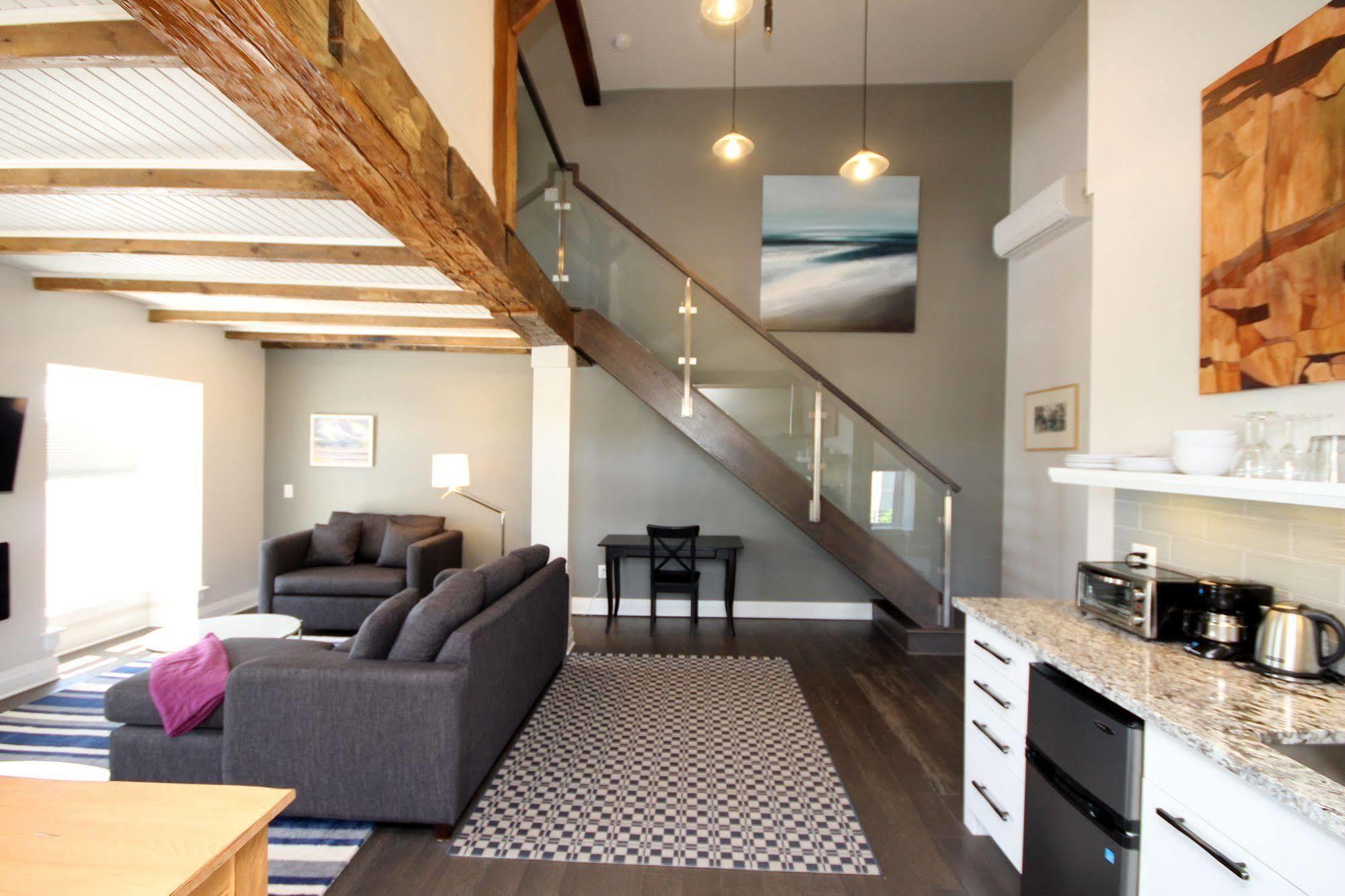 Kemptville Suites Exteriér fotografie
