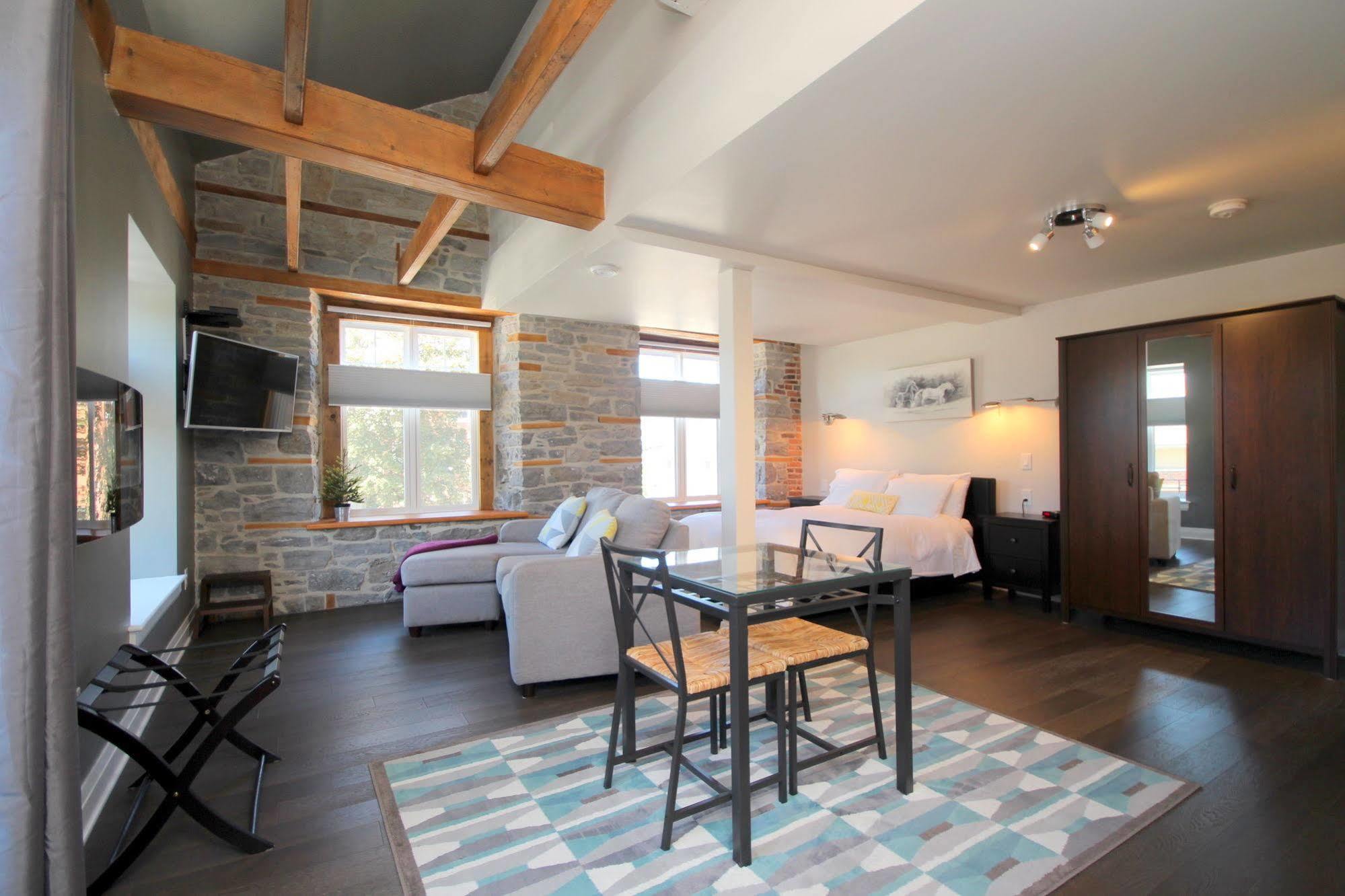 Kemptville Suites Exteriér fotografie